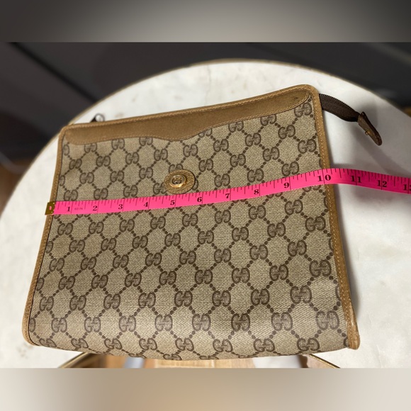 Gucci Beige and Brown Monogram Bag - Picture 13 of 15